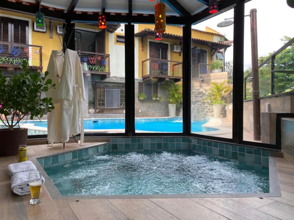 hotel casa encantada penedo piscina e spa